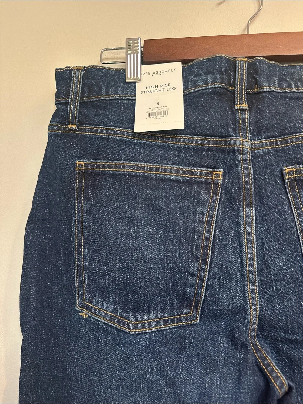 NWT Free Assembly High Rise Straight Leg Jeans 2 Pair Size 8 Dark/Indigo Wash